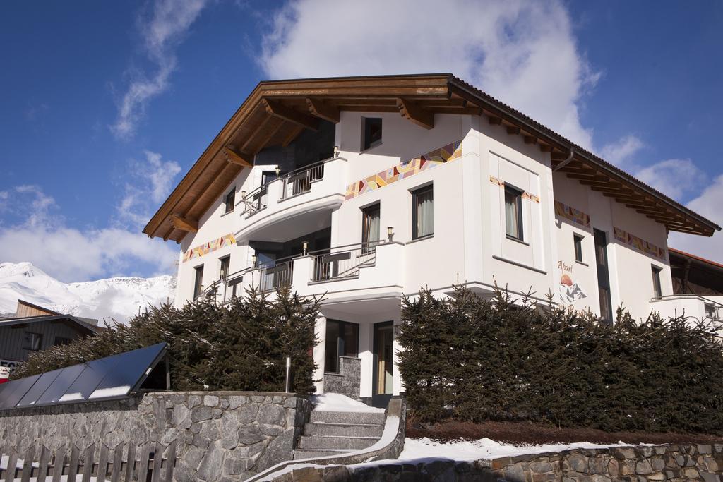 Apart Alpen Royal Nauders Exteriör bild